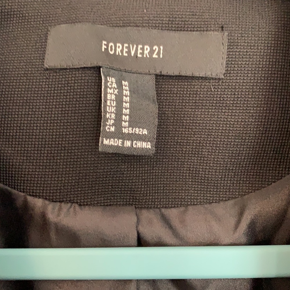 Forever 21 Black Jacket View 2